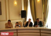 В Баку состоялась презентация книги казахского писателя Берика Шаханова (фото)