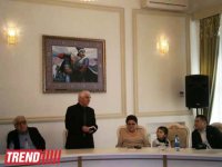 В Баку состоялась презентация книги казахского писателя Берика Шаханова (фото)