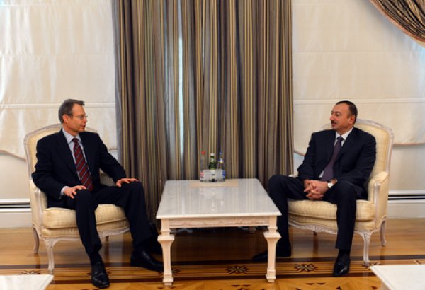 Azerbaijani President receives Deputy Director of IMF`s Department