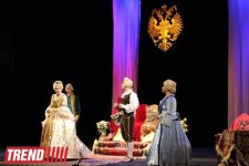 Звезды России представили в Баку спектакль о личной жизни Екатерины Великой  (фотосессия)
