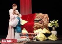 Звезды России представили в Баку спектакль о личной жизни Екатерины Великой  (фотосессия)