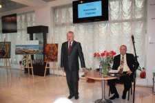 В Баку прошел творческий вечер российского дипломата, поэта Александра Гладкова (фото)