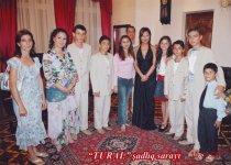 Детские и юношеские фотографии Фарида Мамедова - от "Соловьёв" до "Евровидения" (фото)