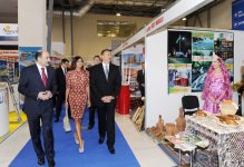 Президент Азербайджана и его супруга ознакомились с Азербайджанской международной выставкой туризма и путешествий «AİTF-2013» (ФОТО)