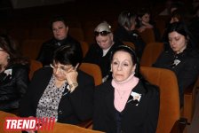 Народного артиста Азербайджана и России Нодара Шашигоглу аплодисментами проводили в последний путь (фото)
