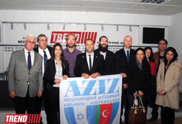 Israeli journalists become familiar with Trend news agency’s work (PHOTO)