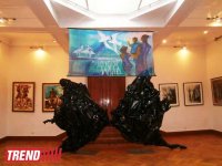В Баку открылась выставка "Эко арт" - арт-объект "Рыба, птица, человек"... (фото)
