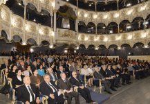Президент Азербайджана принял участие в церемонии, посвященной 90-летию академика Зарифы Алиевой (ФОТО)