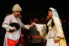 В Баку показали оперу "Кероглу", посвященную 90-летию Общенационального лидера Азербайджана Гейдара Алиева (фото)