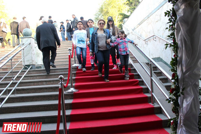 YARAT! presents work of artist and designer Orkhan Mammad " VIP pedestrian subway"  (PHOTO)