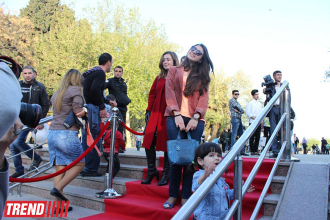 YARAT! presents work of artist and designer Orkhan Mammad " VIP pedestrian subway"  (PHOTO)