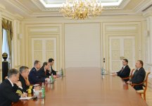 Президент Азербайджана принял главу Транспортного командования США