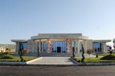 Президент Азербайджана принял участие в открытии Молодежного центра в Гобустане  (ФОТО)