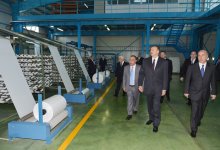 Президент Азербайджана принял участие в открытии ряда заводов в поселке Хокмали Абшеронского района (ФОТО)