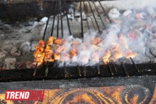 В Баку состоялся праздник шашлыка (фотосессия)