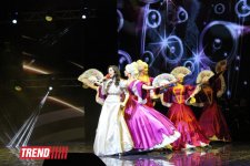 В Азербайджане определились финалисты "Univision - 2013" – яркое шоу студентов и класс жюри (фотосессия)