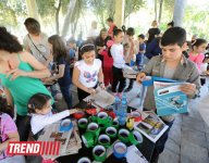 В Баку в рамках проекта Participate Public Art Festival прошел мастер-класс российской арт-студии "П.Т.Х." (фото)