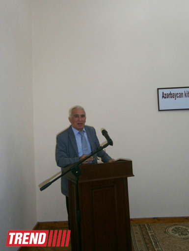 В Баку состоялась церемония вручения литературной премии "Золотое слово"(фото)