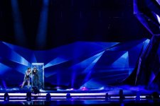 Фарид Мамедов представил на сцене "Евровидения-2013" постановку "Hold Me" (видео-фото)