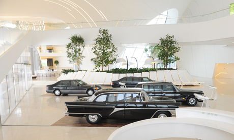 Azerbaijani President visits Heydar Aliyev Museum in Heydar Aliyev Center (PHOTO)