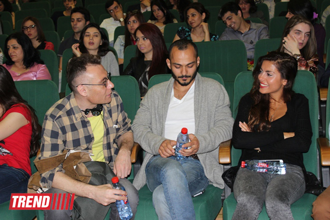 Yarat! Contemporary Art Space presents “Choir” project (PHOTO)