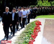 Общественность Азербайджана отмечает 90-ю годовщину со дня рождения общенационального лидера Гейдара Алиева (ФОТО)