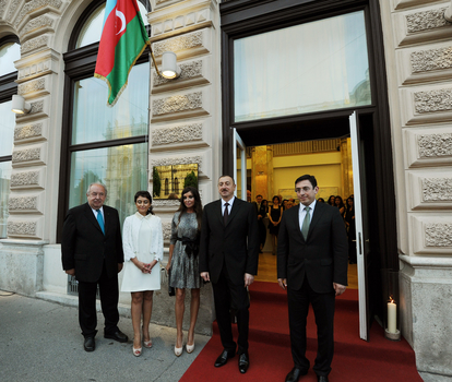 President Ilham Aliyev and his spouse attend opening of Azerbaijani Cultural Center in Vienna (PHOTO)