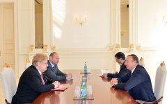Azerbaijani President receives chairman of European Parliament Committee on Foreign Affairs