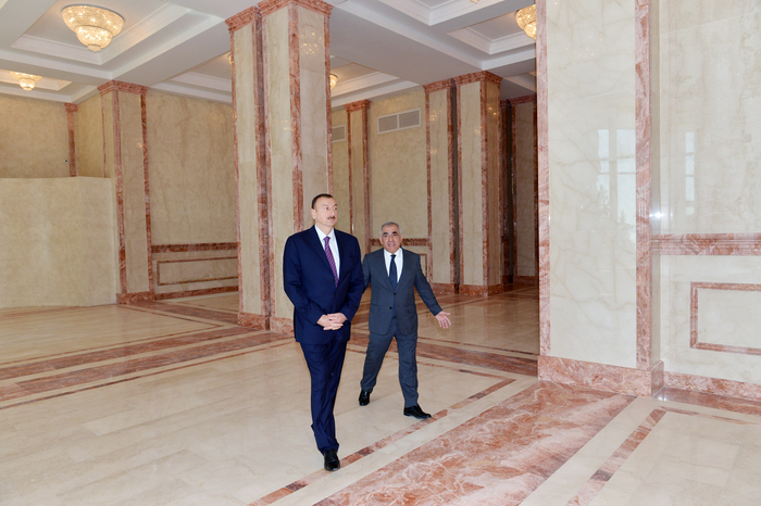 Президент Азербайджана ознакомился с условиями, созданными в Нагорном парке после реконструкции  (ФОТО) (версия 2)