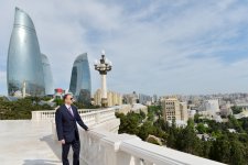 Президент Азербайджана ознакомился с условиями, созданными в Нагорном парке после реконструкции  (ФОТО) (версия 2)