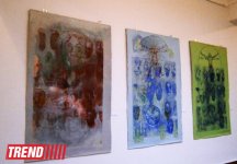 В Баку открылась выставка немецкой художницы Инги Шмидт (фото)