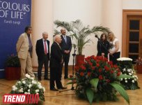 В Баку открылась выставка немецкой художницы Инги Шмидт (фото)