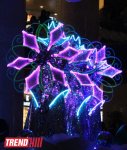Московская группа "Extravaganza"  выступила в Баку в необычных костюмах - неоновое шоу (фото)