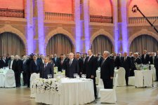 Президент Ильхам Алиев: Независимость – это самое большое счастье, самое большое достояние (ФОТО)