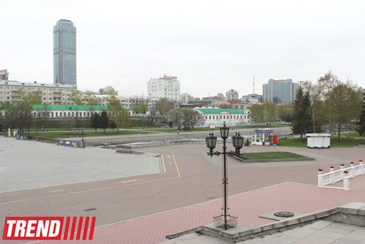 Путешествие в Екатеринбург: "Красная линия", Храм-на-крови , памятник Человеку-невидимке  (фото, часть 2)
