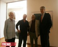 В Баку открылась выставка кубинского дизайнера, графического иллюстратора Хорхе Родригеса Диеса (фото)