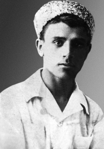 Новое издание от "Xalq Əmanəti" к 105-летию Микаила Мушфига (фото)