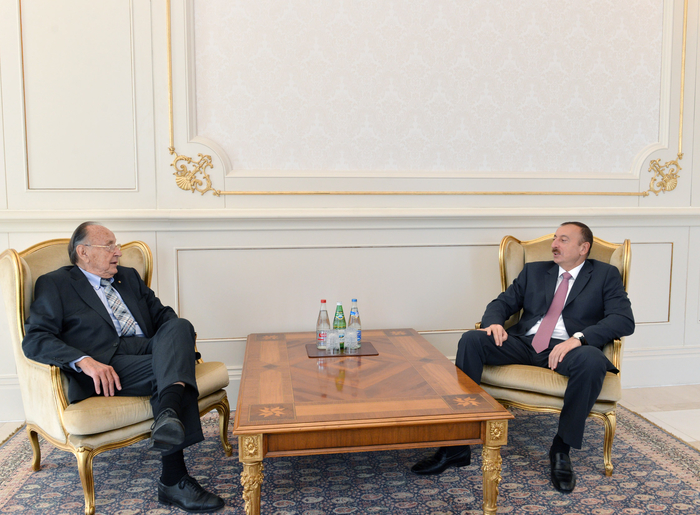 Президент Азербайджана принял экс-министра иностранных дел Германии