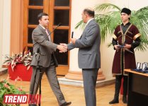 В Азербайджане работникам культуры и туризма впервые вручены почетные нагрудные знаки (фото)
