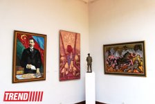 В Баку открылась выставка, посвященная Дню национального спасения (фото)
