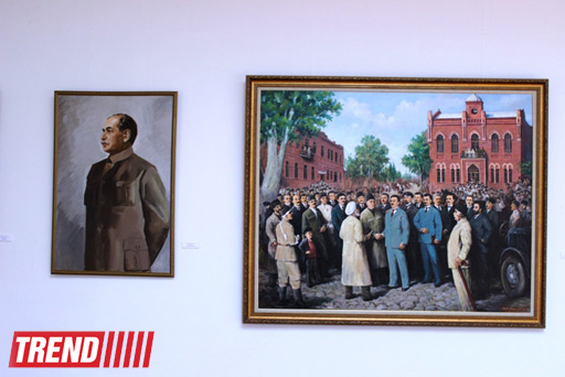 В Баку открылась выставка, посвященная Дню национального спасения (фото)
