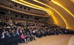 В Центре Гейдара Алиева состоялся грандиозный концерт, посвященный Дню Национального Спасения (ФОТО)