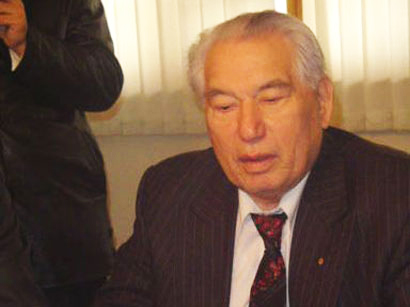 В Баку отметят 85-летие Чингиза Айтматова: "В Азербайджане сохранился высокий духовный и культурный уровень"