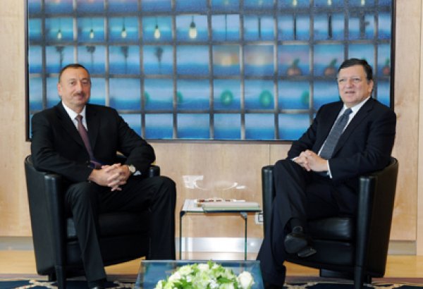 Azerbaijani president meets European Commission president