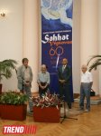 "Симфония цвета и идей" - в Баку открылась выставка Саххата Вейсова (фото)