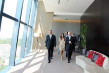 Президент Азербайджана и его супруга приняли участие в открытии в Баку отеля "Fairmont Baku" в комплексе "Flame Towers" (ФОТО)