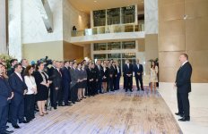 Президент Азербайджана и его супруга приняли участие в открытии в Баку отеля "Fairmont Baku" в комплексе "Flame Towers" (ФОТО)