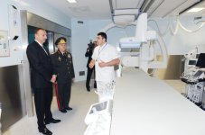 Президент Ильхам Алиев: В Азербайджане в любой сфере - в экономике, во всех сферах услуг должны быть самые высокие стандарты (ФОТО)