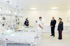 Президент Ильхам Алиев: В Азербайджане в любой сфере - в экономике, во всех сферах услуг должны быть самые высокие стандарты (ФОТО)