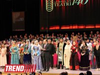 В Баку состоялся праздничный вечер, посвященный 140-летию создания азербайджанского театра (фото)